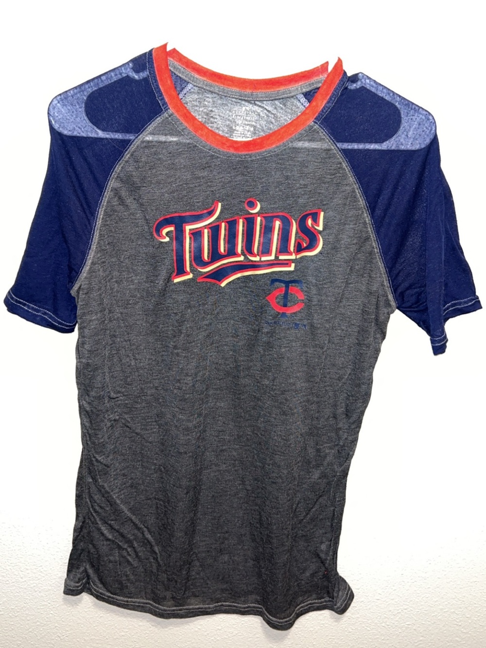 Minnesota Twins Raglan Short Sleeve Tee - Navy & Gray with Red Trim